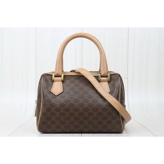 Very Good ( Rank A)|CELINE Macadam Poston 18 Bag Shoulder Bag |24110735