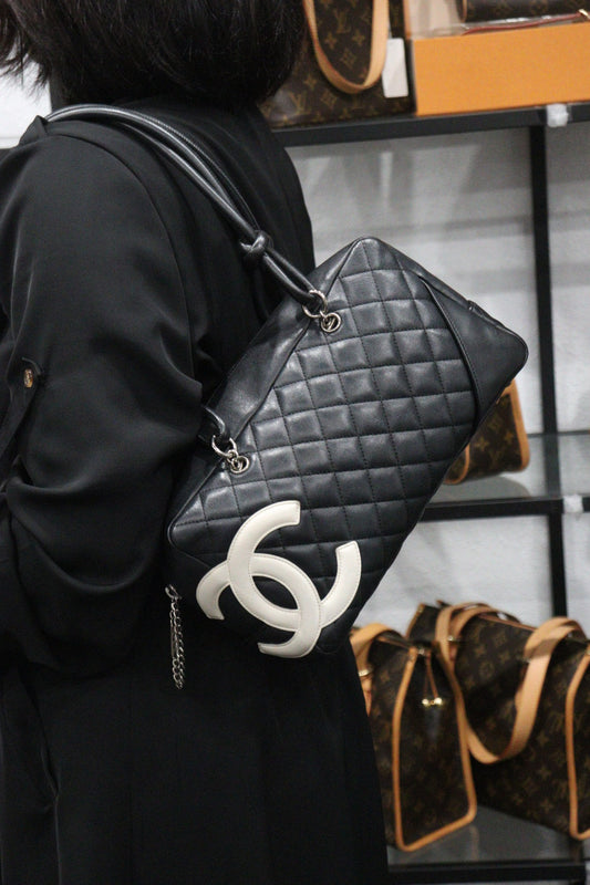 Rank AB | CHANEL Cambon Line Bowling Bag Made In 2004~2005 Year|23100608