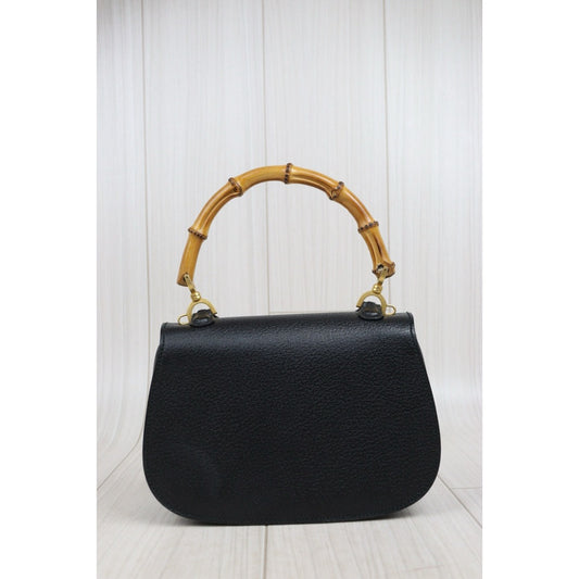 Include Entrupy Certificate of Authenticity|Very Good ( Rank A) | GUCCI Bamboo Calf Leather Black Hand Bag |25093001