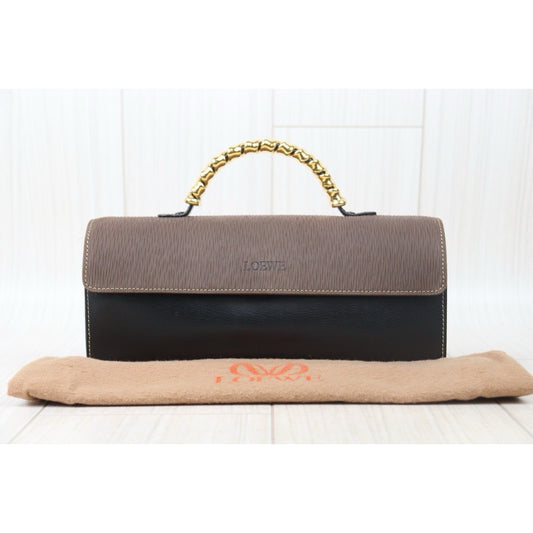 Very Good ( Rank A)| LOEWE Belasquez Twist Small Handbag |240100406