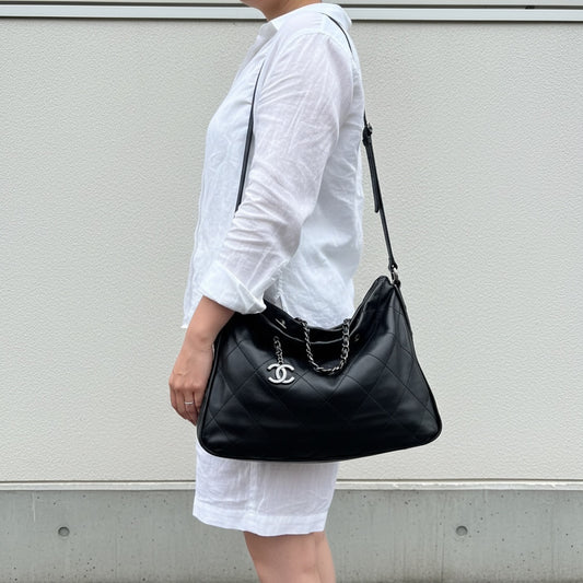 Include Entrupy Certificate of Authenticity|Good ( Rank AB) | CHANEL Lamb Skin Matrasse Chain 2 Way ToteBag Shoulder Bag Black Made In 2011Year |S26030813