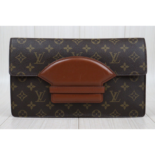 Rank AB | LV Monogram Courcelles Clutch |24021904