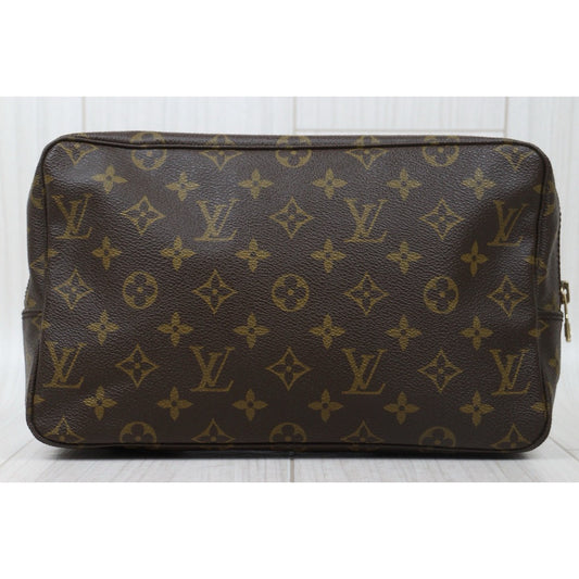 Very Good ( Rank A)| LV Truth Toilet 28 Monogram Makeup Pouch|Q24120502