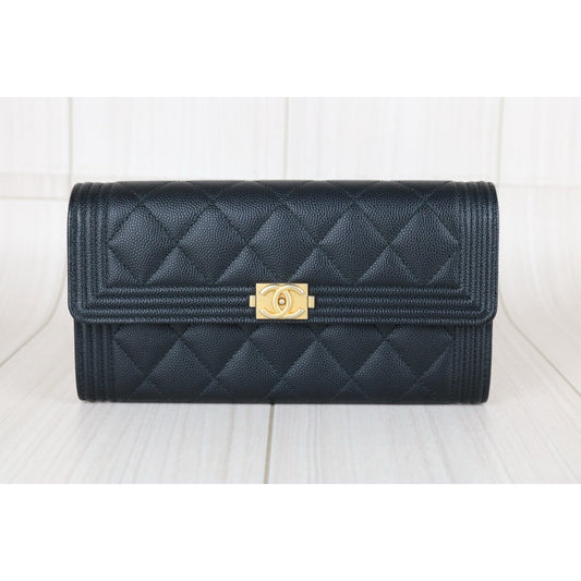 Very Good ( Rank A) |CHANEL Leboy Caviar Skin Black Long Wallet Made In 2018 Year|X25040711