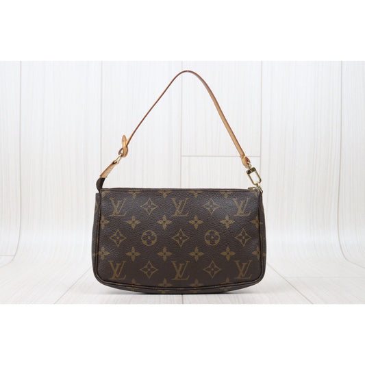 Rank AB | LV Monogram Pochette Accessoires Vintage Model|V24071112
