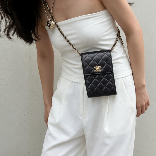 Include Entrupy Certificate of Authenticity|Very Good(Rank A)|CHANEL Lamb Skin Flap Phone Holder Chain Shoulder Bag Black Made In 2022-2023 Year |Z26101202