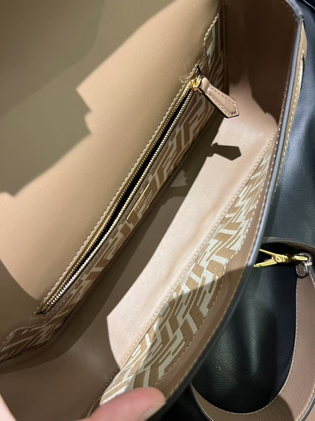 Second installment 2/3| FENDI Baguette Shoulder Bag Gold Hardware Current Model