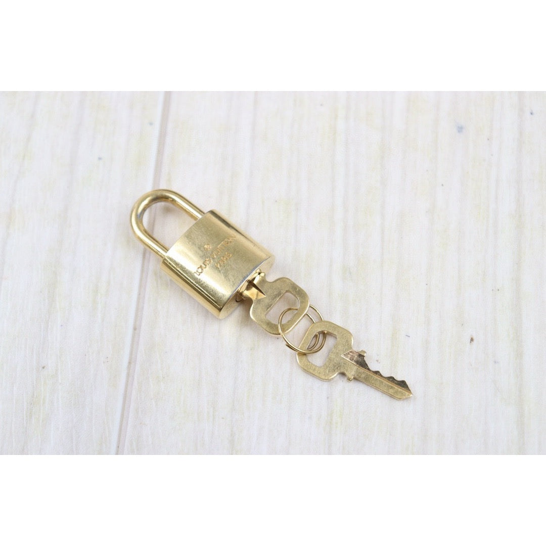 Wholesale|Good ( Rank AB)|S24102002