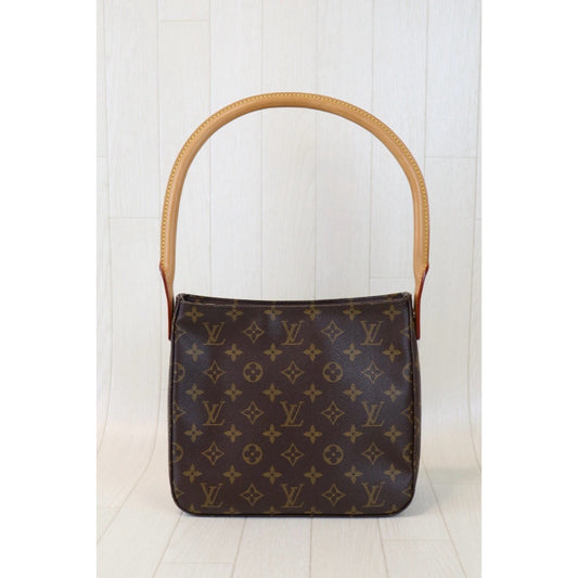 Very Good ( Rank A) | LV Monogram Looping MM Shoulder Bag |H24092401