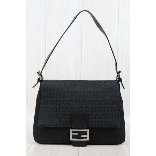 Very Good ( Rank A)| FENDI Mamma Baguette Shoulder Bag Black |V25022703
