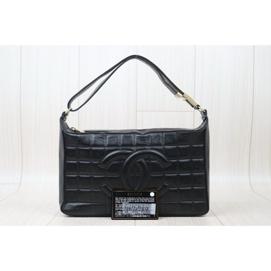 Good ( Rank AB)|CHANEL Choco Bar Lambskin Shoulder Bag Made In 2003~2004Year|P24092401