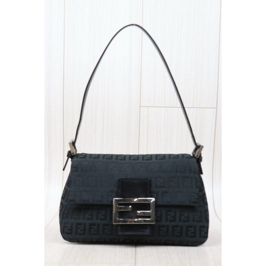 Good ( Rank AB)| FENDI Mamma Shoulder Bag Black |24112112