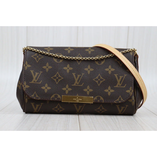 Rank A | Louis Vuitton Monogram Favorite PM Shoulder Bag|S24032001