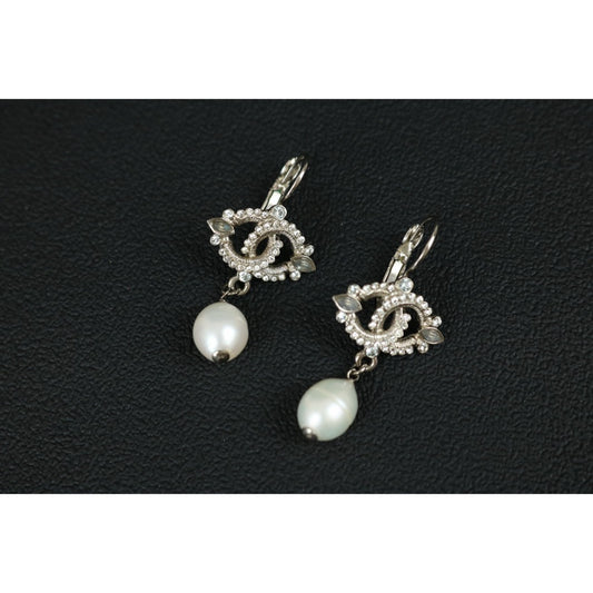 Excellent(Rank SA)| CHANEL Coco Mark Rhinestone Pearl Earrings Silver|X25040603
