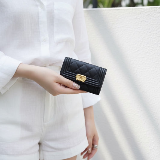 Include Entrupy Certificate of Authenticity|Excellent(Rank SA)|Full Set Chanel Caviar Skin Black Leboy Card Holder Made In 2019Year |X26051703