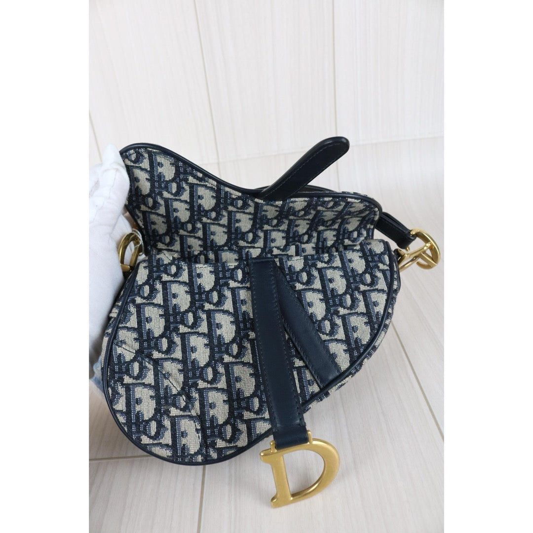 Wholesale|Very Good ( Rank A)|B25030108