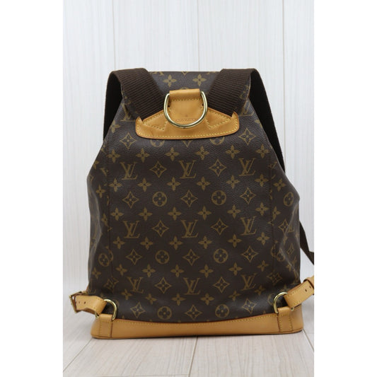 Include Entrupy Certificate of Authenticity|Good ( Rank AB)| Louis Vuitton Monogram Montsouris GM Backpack|26011404