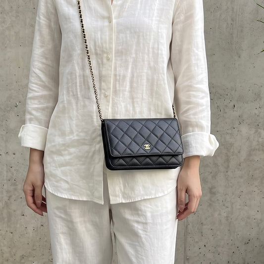 Include Entrupy Certificate of Authenticity|Very Good ( Rank A)|CHANEL Caviar Skin WOC Chain Bag Black Made In 2020-2021Year|S26090402