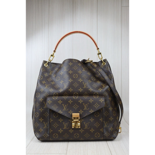 Rank AB |LV Monogram Metis Hobo Shoulder Bag|24072910