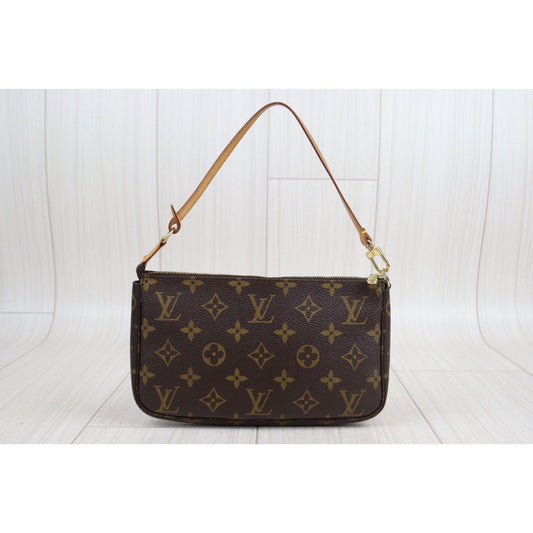 Rank AB | LV Monogram Pochette Accessoires |V23113020