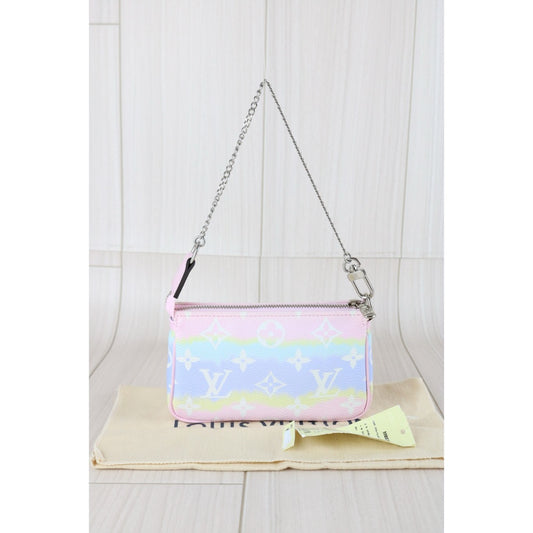 Very Good ( Rank A) | LV Monogram Mini Escale Pochette Accessoires Limited edition|S25110303