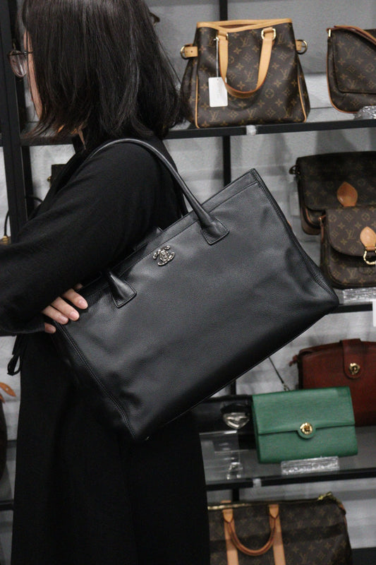 Rank A | CHANEL Calf Leather Coco Mark Tote Bag Shoulder Bag Made in 2008-2009 Year|23121905