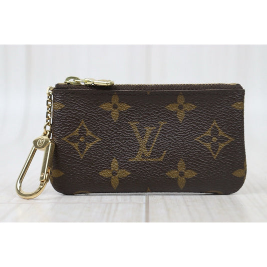 Very Good ( Rank A)|LV Monogram Pochette Cre|24101716