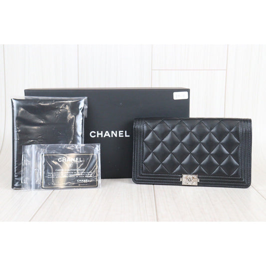 Rank AB |Chanel Lamb Leather Black Long Wallet Black Made In 2017 Year|23101004