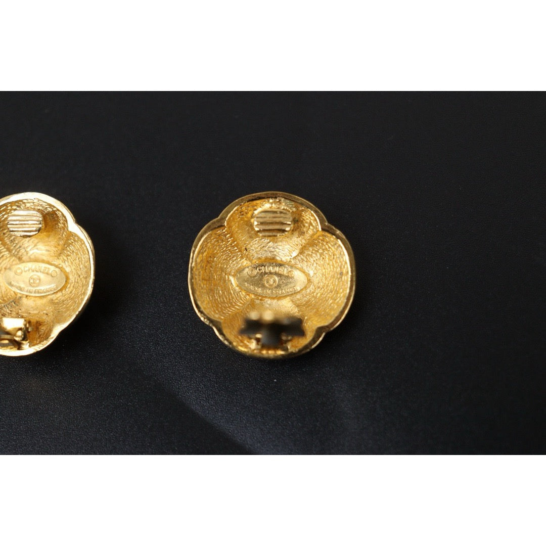 Very Good ( Rank A) |CHANEL Camellia Gold 24 Plated Earrings |S24112507