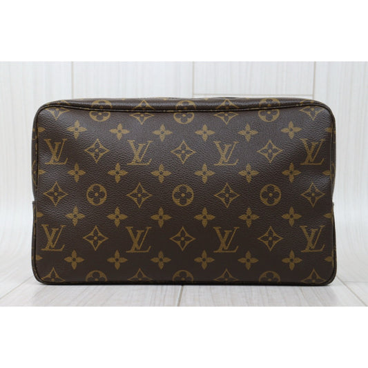 Very Good ( Rank A) | LV Truth Toilet 28 Monogram Makeup Pouch|Q25040303