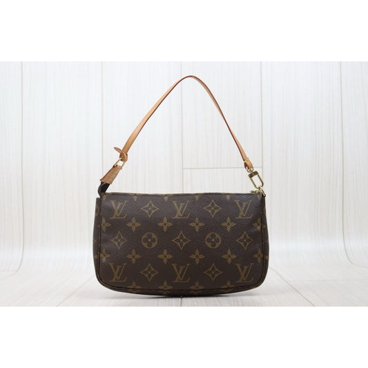 Very Good ( Rank A)|LV Monogram Pochette Accessoires |25061214