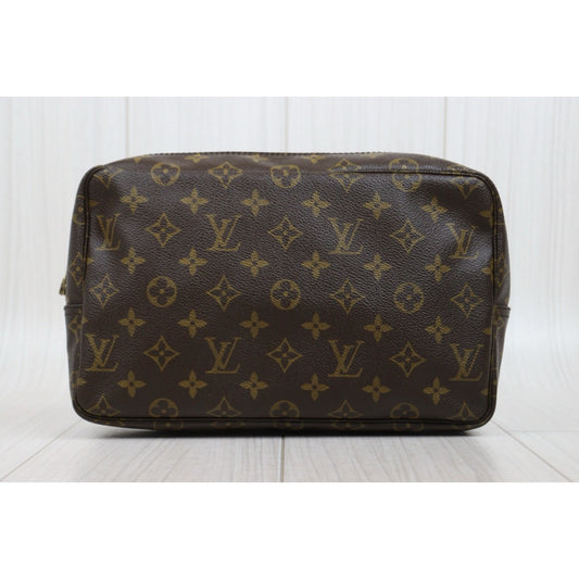 Good ( Rank AB)| LV Truth Toilet 28 Monogram Makeup Pouch|26012003