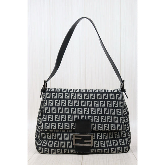 Good ( Rank AB)| FENDI Mamma Baguette Shoulder Bag Black|Q25012306