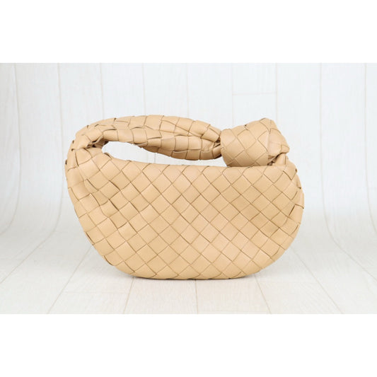 Very Good ( Rank A)| Bottega Veneta Lamb Skin Mini Jodie Hand Bag Beige|H25031804