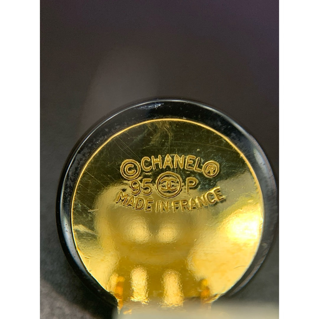 Very Good ( Rank A) |CHANEL 95P COCO Mark Water Drop Pearl Earrings Made In 1995Year|25122305