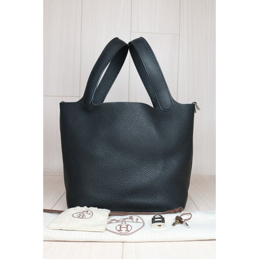 Very Good ( Rank A)| Hermes Picotin Lock 22 TC Leather HandBag Black Z stamp |S24072106