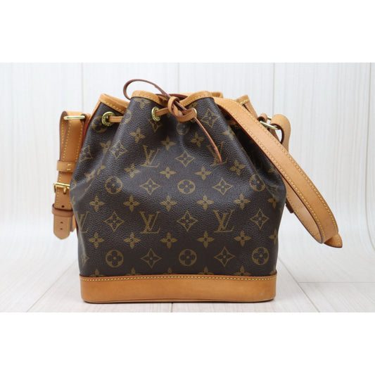 Good ( Rank AB)| LV Monogram Noe BB Shoulder Bag |S24121801