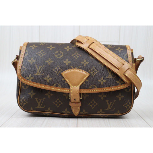 Rank AB |LV Monogram Sologne ShoulderBag|24050655