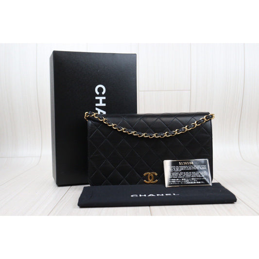 Rank AB| CHANEL Matrasse Lamb Skin Chain Bag Made in 1997-1999 Year|24030732