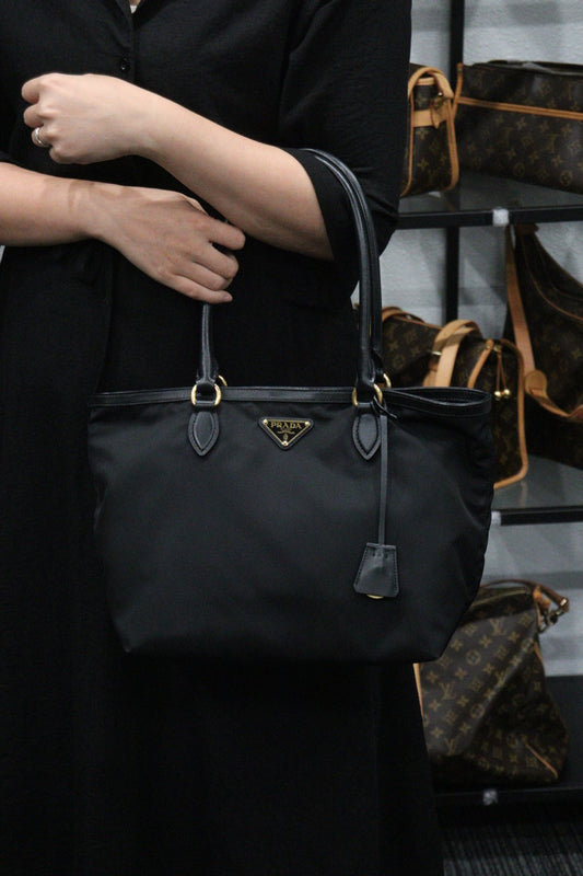 Rank A|Prada Nylon Tote Bag Black|23101005