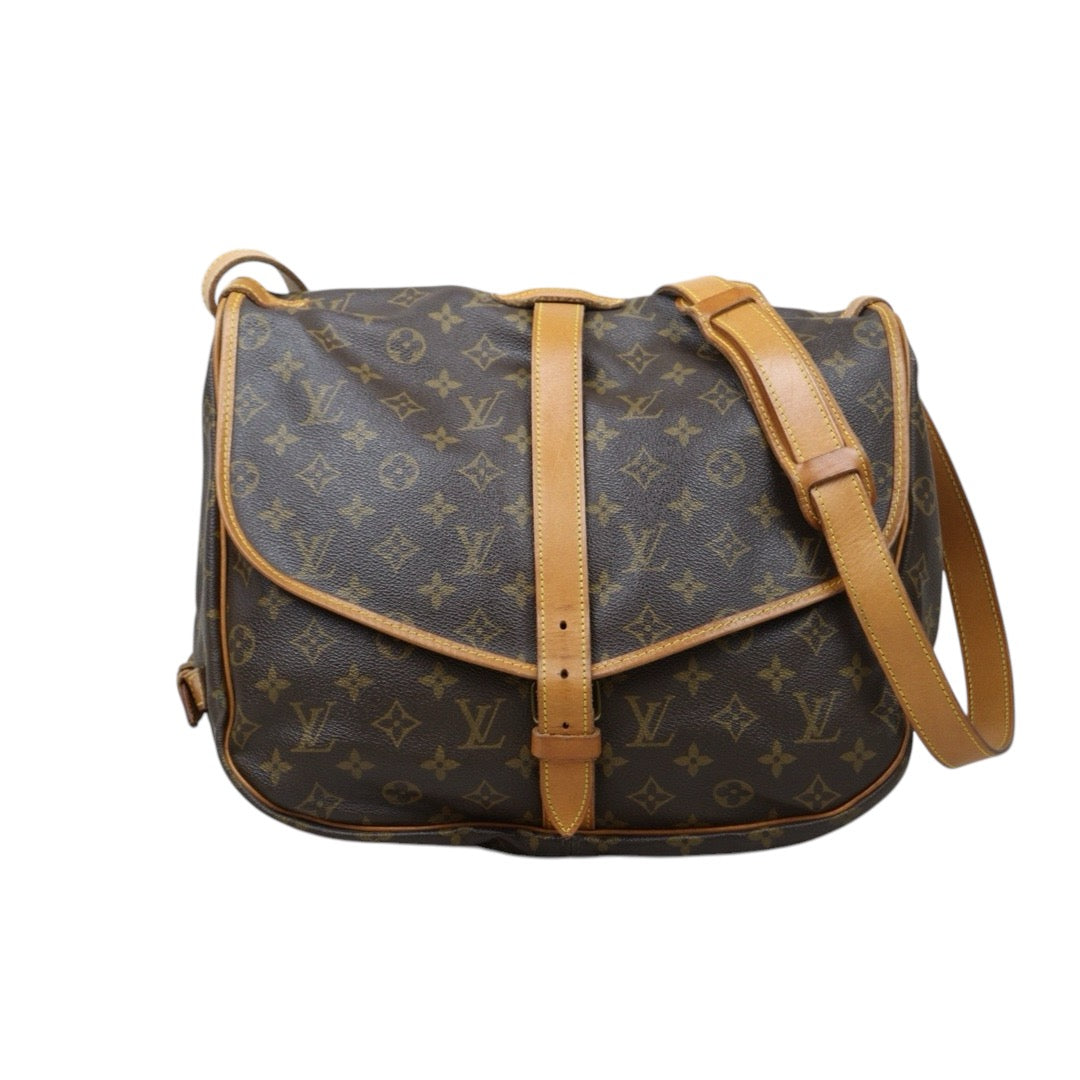 Louis discount Vuitton Monogram Saumur 35