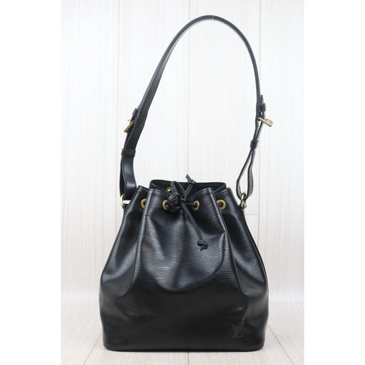 Good ( Rank AB)| LV Epi Noe Shoulder Bag Black|24102916
