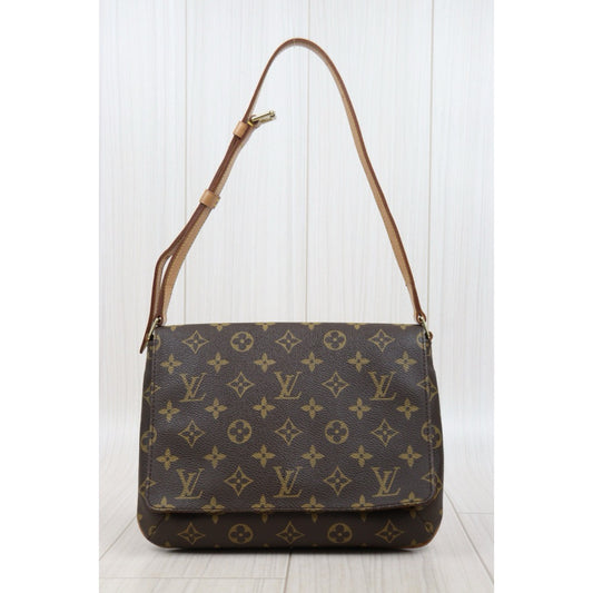Good ( Rank AB)| LV Monogram Musette Tango Shoulder Bag|25122514