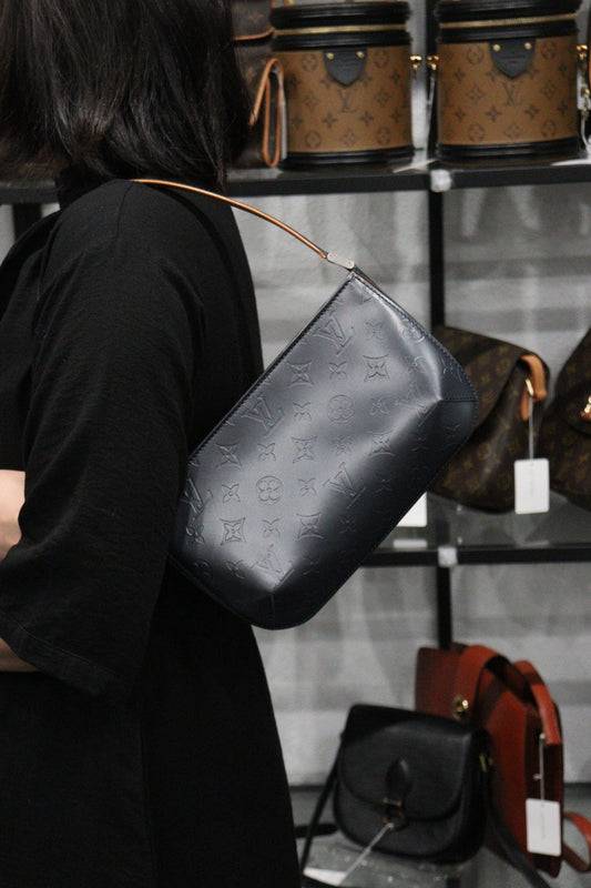 Rank A | LV Monogram Matte Fowler Hand Bag |23120704