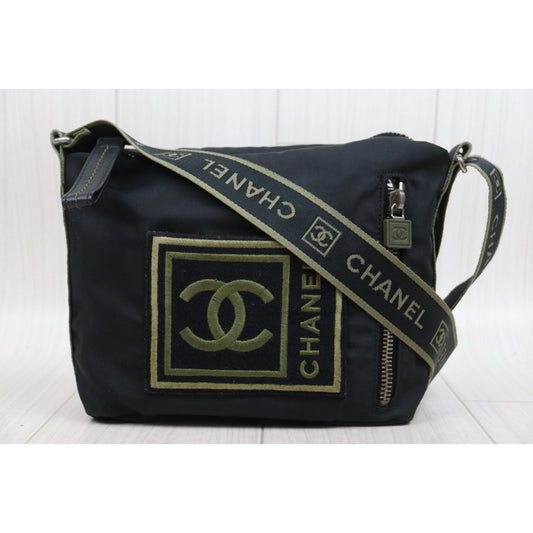 Good ( Rank AB)| Chanel Sports Line Coco Mark Shoulder Bag Made in 2005-2006Year|Y25110422