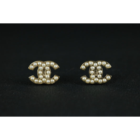Very Good ( Rank A) | CHANEL 08V Coco Mark Pearl Golden Earrings Made In 2008Year |S25121112