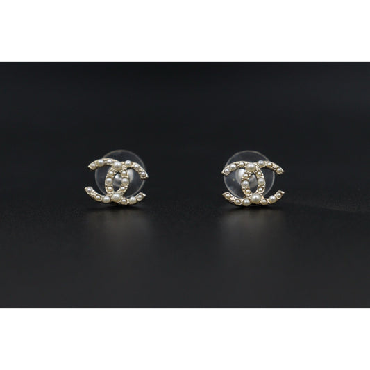 Very Good ( Rank A) |CHANEL COCO Mark Pearl Earrings Made In 2015Year|V25110620