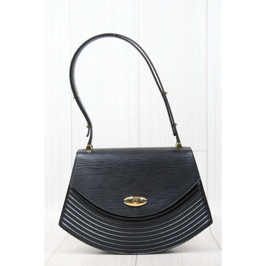 Very Good ( Rank A)|LV Epi Tilsitt Shoulder bag Black|25022405