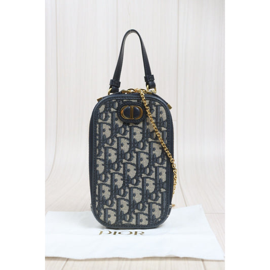 Include Entrupy Certificate of Authenticity|Good ( Rank AB)|Dior Trotter Montaige Phone Holder Chain Shoulder Bag |26102001