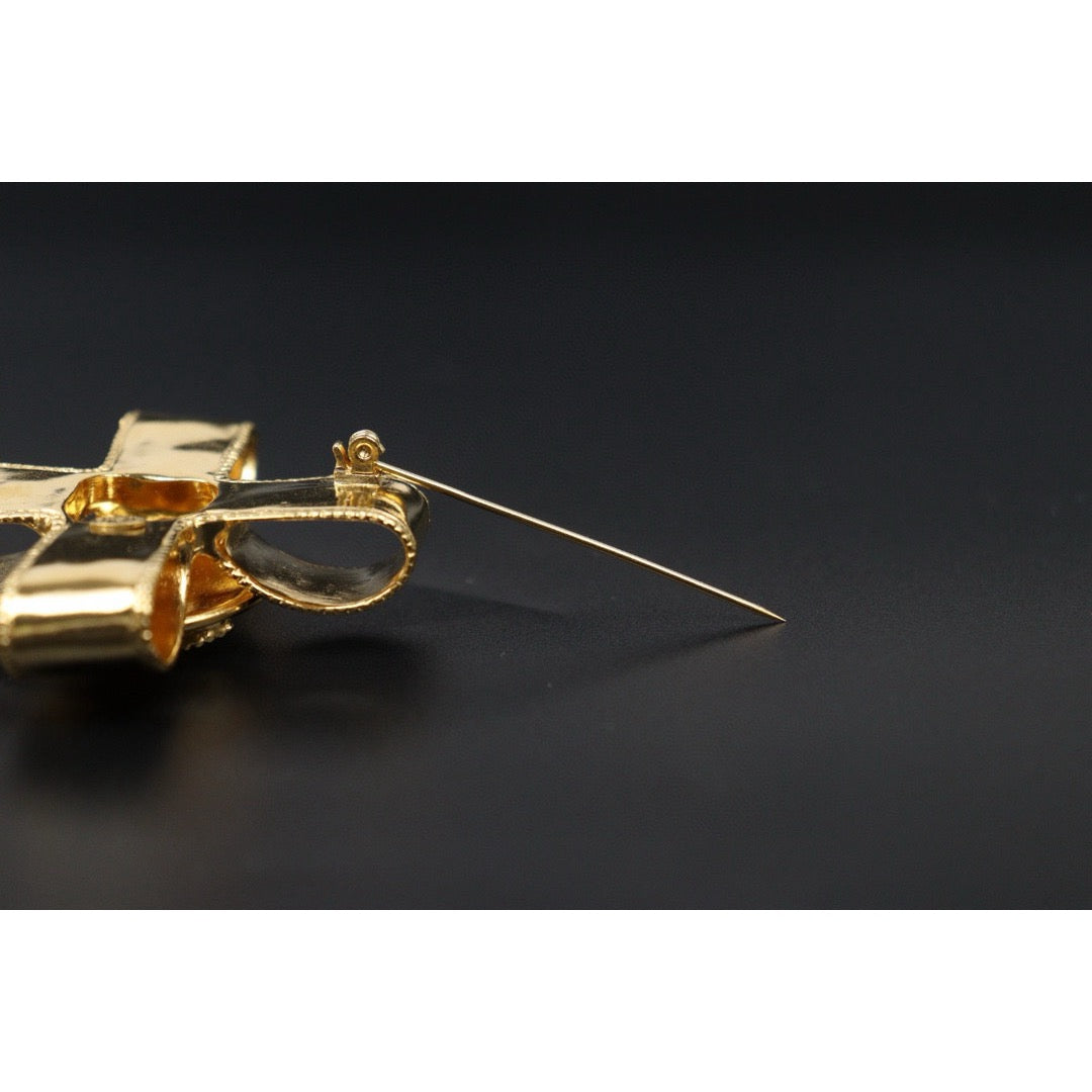 Very Good ( Rank A)| CHANEL Bow tie Gold Brooch |S24112501